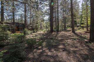 Listing Image 3 for 11841 Bottcher Loop, Truckee, CA 96161