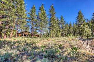 Listing Image 13 for 7445 Lahontan Drive, Truckee, CA 96161