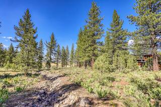 Listing Image 15 for 7445 Lahontan Drive, Truckee, CA 96161