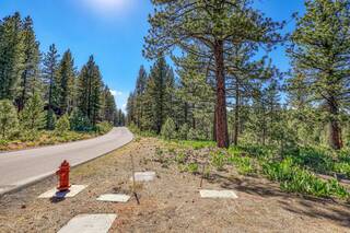 Listing Image 20 for 7445 Lahontan Drive, Truckee, CA 96161