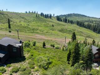 Listing Image 14 for 13637 Skislope Way, Truckee, CA 96161