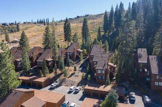 Listing Image 16 for 11561 Snowpeak Way, Truckee, CA 96161