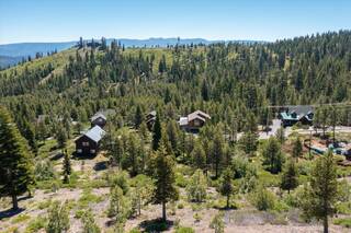 Listing Image 9 for 15544 Skislope Way, Truckee, CA 96162