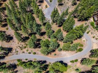 Listing Image 2 for 10576 Brickell Court, Truckee, CA 96161-5270