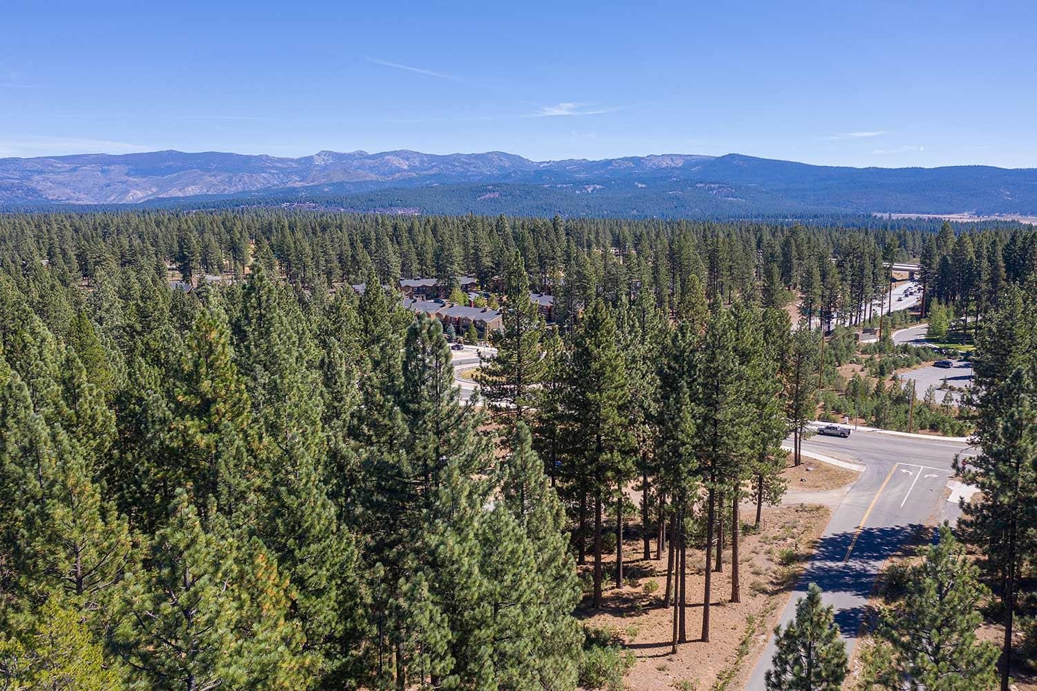 Image for 10624 & 10625 Rue Ivy, Truckee, CA 96161