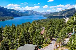 Listing Image 2 for 12902 Palisade Street, Truckee, CA 96161