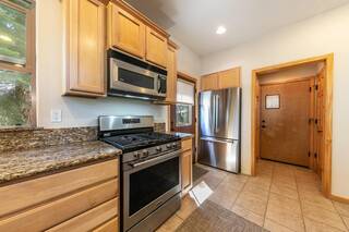 Listing Image 9 for 10063 Winter Creek Loop, Truckee, CA 96161