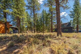 Listing Image 11 for 10729 Courtenay Lane, Truckee, CA 96161-1642