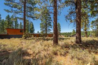 Listing Image 14 for 10729 Courtenay Lane, Truckee, CA 96161-1642