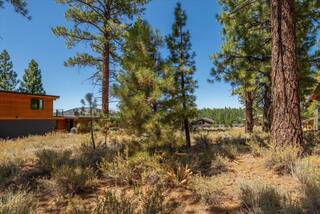 Listing Image 15 for 10729 Courtenay Lane, Truckee, CA 96161-1642