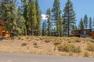 Listing Image 2 for 10729 Courtenay Lane, Truckee, CA 96161-1642