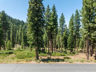 Listing Image 1 for 19070 Glades Place, Truckee, CA 96161