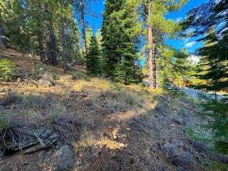 Listing Image 15 for 15675 Donnington Lane, Truckee, CA 96161