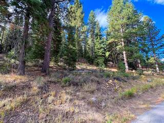 Listing Image 4 for 15675 Donnington Lane, Truckee, CA 96161