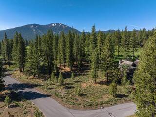 Listing Image 3 for 151 Bob Sherman, Truckee, CA 96161-0000