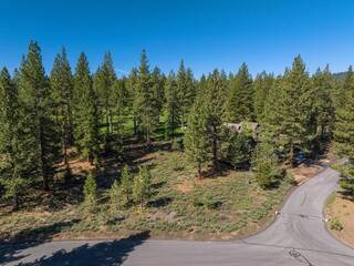 Listing Image 8 for 151 Bob Sherman, Truckee, CA 96161-0000