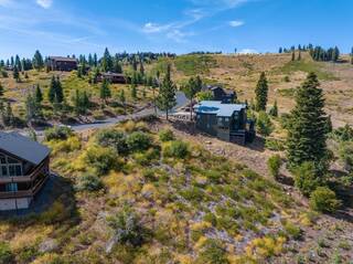 Listing Image 16 for 13489 Skislope Way, Truckee, CA 96161