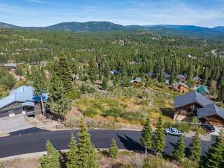 Listing Image 25 for 13489 Skislope Way, Truckee, CA 96161