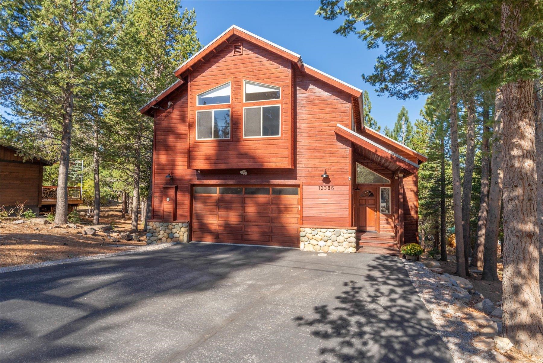 Image for 12386 Snowpeak Way, Truckee, CA 96161