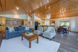 Listing Image 4 for 12386 Snowpeak Way, Truckee, CA 96161