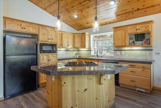 Listing Image 7 for 12386 Snowpeak Way, Truckee, CA 96161