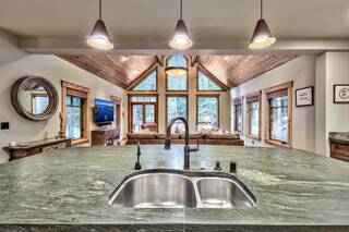 Listing Image 13 for 12326 Greenleaf Way, Truckee, CA 96161