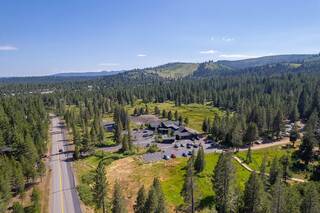 Listing Image 16 for 13038 Skislope Way, Truckee, CA 96161-7031