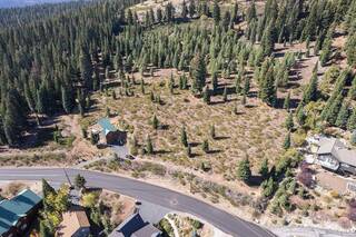 Listing Image 4 for 13038 Skislope Way, Truckee, CA 96161-7031