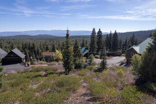 Listing Image 8 for 13038 Skislope Way, Truckee, CA 96161-7031