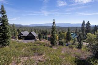 Listing Image 9 for 13038 Skislope Way, Truckee, CA 96161-7031