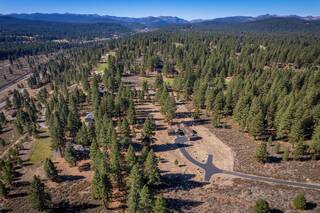 Listing Image 1 for 12682 Horizon Drive, Truckee, CA 96161