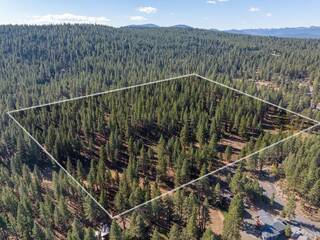 Listing Image 2 for 10797 Regency Circle, Truckee, CA 96161