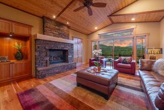 Listing Image 2 for 12530 Pinnacle Loop, Truckee, CA 96161