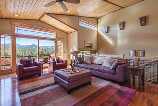 Listing Image 4 for 12530 Pinnacle Loop, Truckee, CA 96161