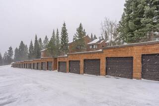 Listing Image 15 for 11645 Snowpeak Way, Truckee, CA 96161-0000