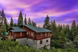 Listing Image 2 for 11895 Rhineland Avenue, Truckee, CA 96161