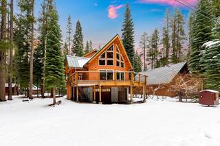 Listing Image 1 for 15746 Pine Street, Truckee, CA 96161-0000