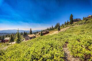 Listing Image 1 for 14378 Skislope Way, Truckee, CA 96161-0000