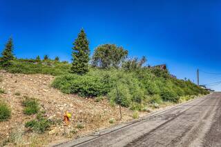 Listing Image 14 for 14378 Skislope Way, Truckee, CA 96161-0000