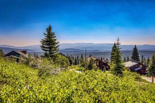 Listing Image 4 for 14378 Skislope Way, Truckee, CA 96161-0000