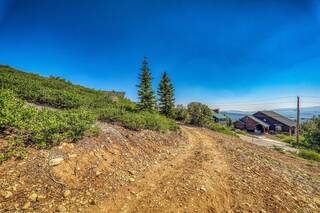 Listing Image 7 for 14378 Skislope Way, Truckee, CA 96161-0000