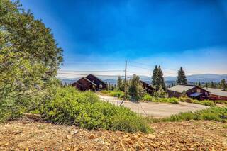 Listing Image 10 for 14378 Skislope Way, Truckee, CA 96161-0000