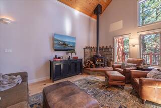 Listing Image 3 for 13286 Hillside Drive, Truckee, CA 96161