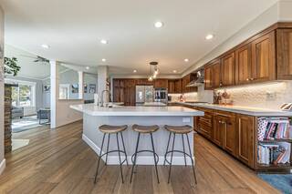 Listing Image 11 for 13271 Skislope Way, Truckee, CA 96161