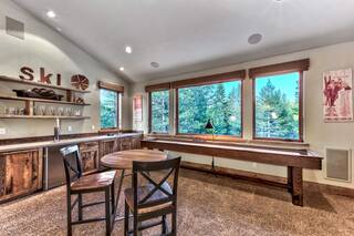 Listing Image 15 for 15559 Skislope Way, Truckee, CA 96161-0000