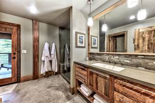 Listing Image 18 for 15559 Skislope Way, Truckee, CA 96161-0000