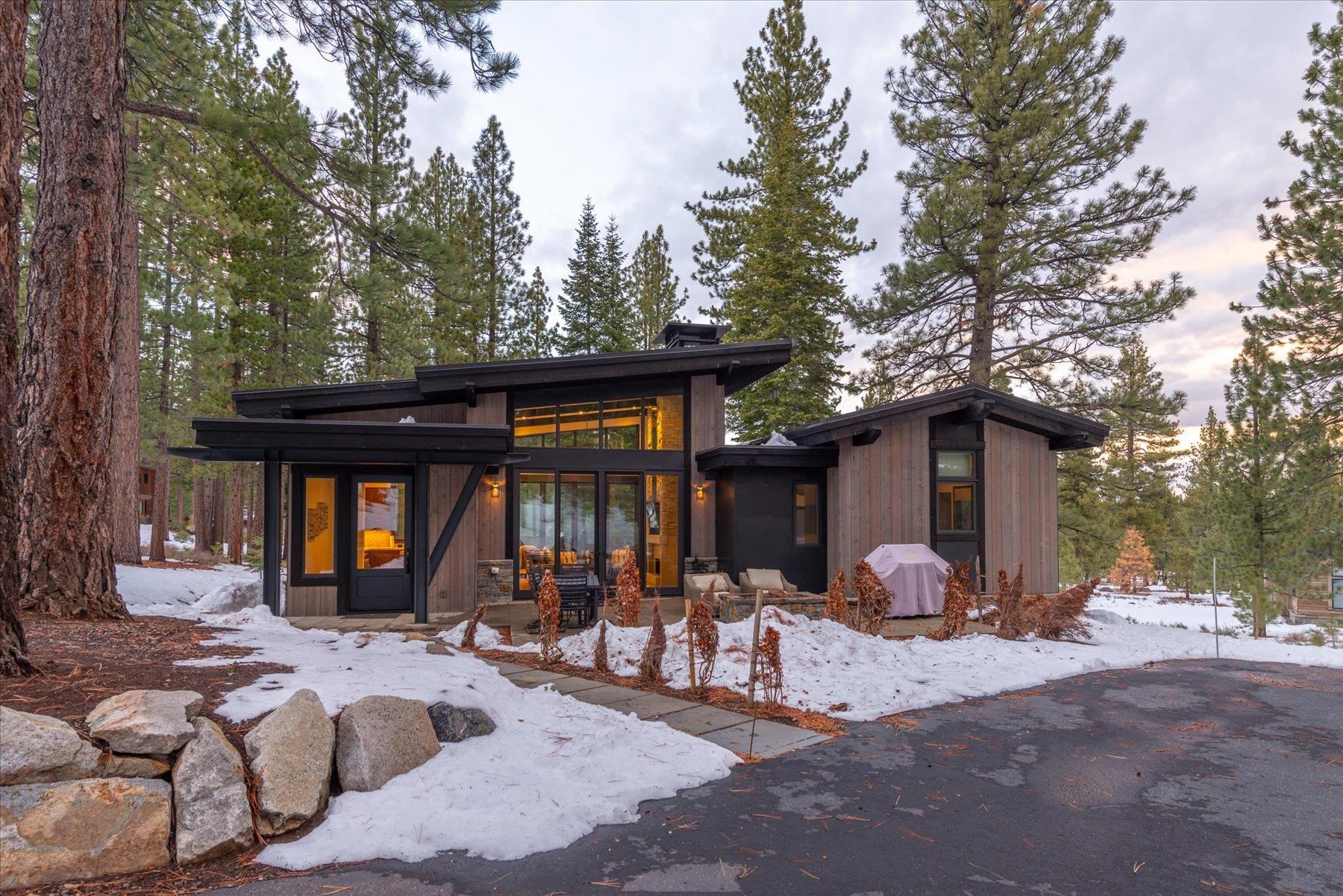 Image for 9718 Hunter House Drive, Truckee, CA 96161