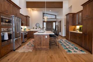 Listing Image 6 for 9113 Heartwood Drive, Truckee, CA 96161