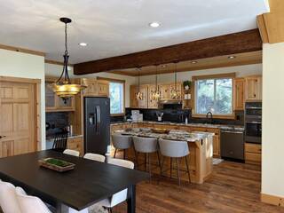 Listing Image 4 for 12435 Stockholm Way, Truckee, CA 96161