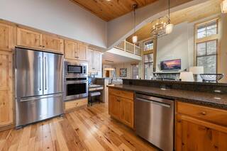 Listing Image 7 for 12468 Trappers Trail, Truckee, CA 96161